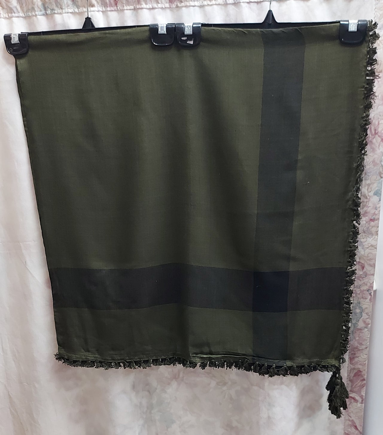 Men Keffiyah scarf